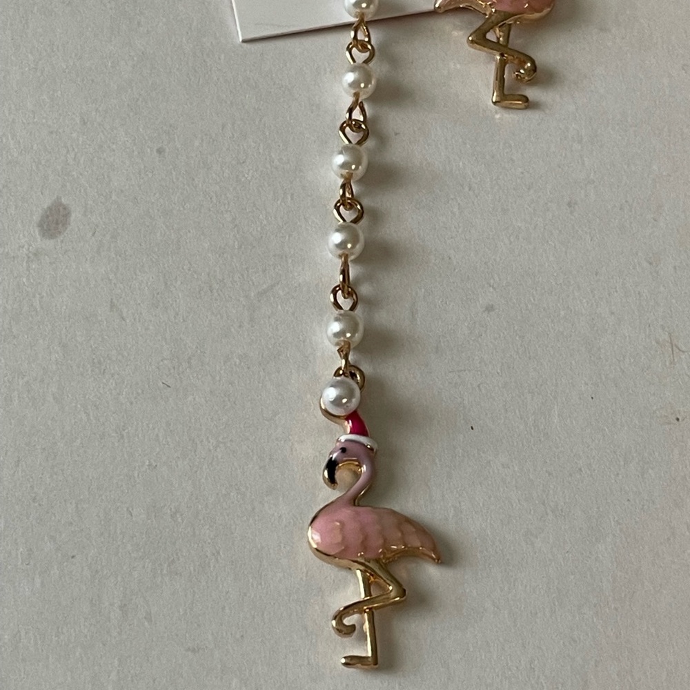 Betsey Johnson earrings - Picture 4 of 7
